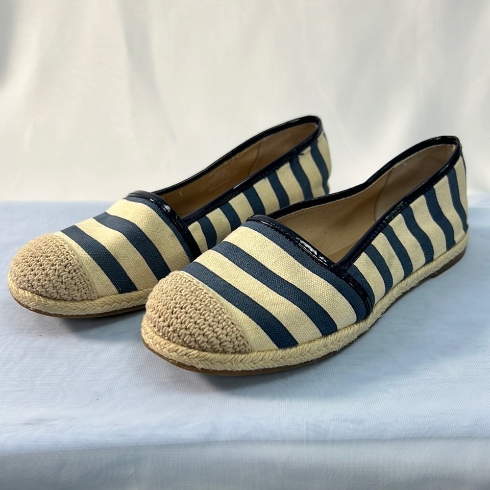 NWOT BCBGeneration Espadrilles striped canvas flats size 6